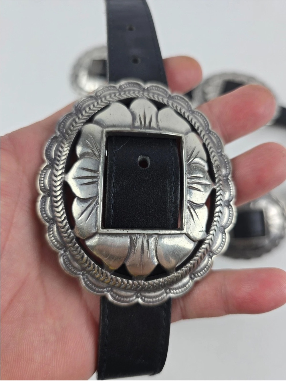 Brighton Heavy Sunflower Black Leather Sliding Concho Belt XL - Picture 3 of 12